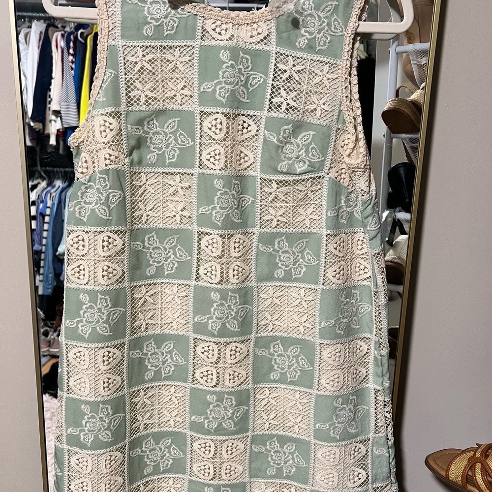Le Lis Green and Cream Mini Dress